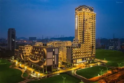 Redefining High-End Business Travel Aesthetics | Wuhan Gran Cloud Sky Hotel
